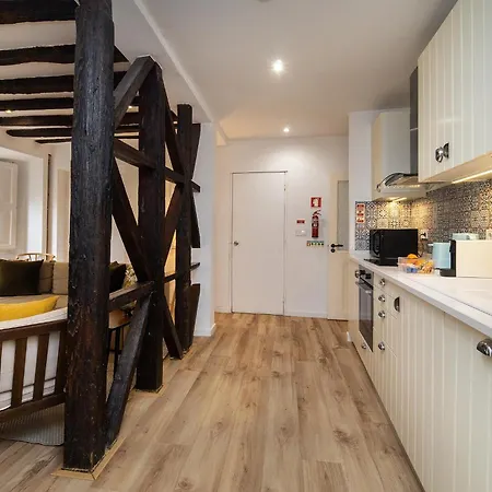 Whome | Sao Vicente Deluxe Apartment Lisbon